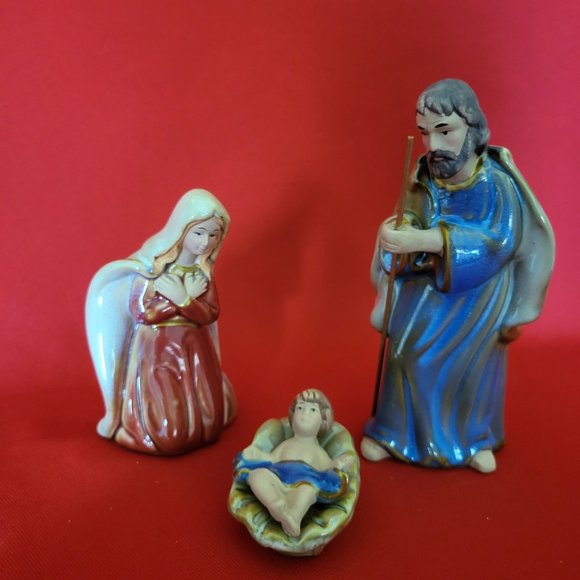 Ceramic Nativity Figurines 3 Piece Set - Picture 3 of 12